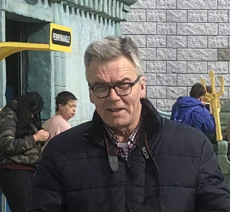 Glen Smith, Managing Director of Cirrus Design Studio